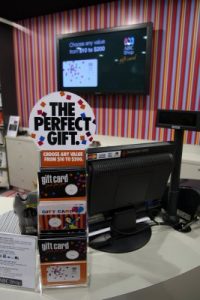 digitalsignage_behindcounter_promotions Digital Signage Behind the Counter to show promotions