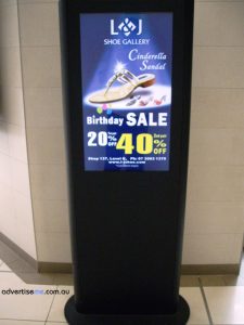 digital_signage_enclosures_2 Digital Signage Shopping Centre
